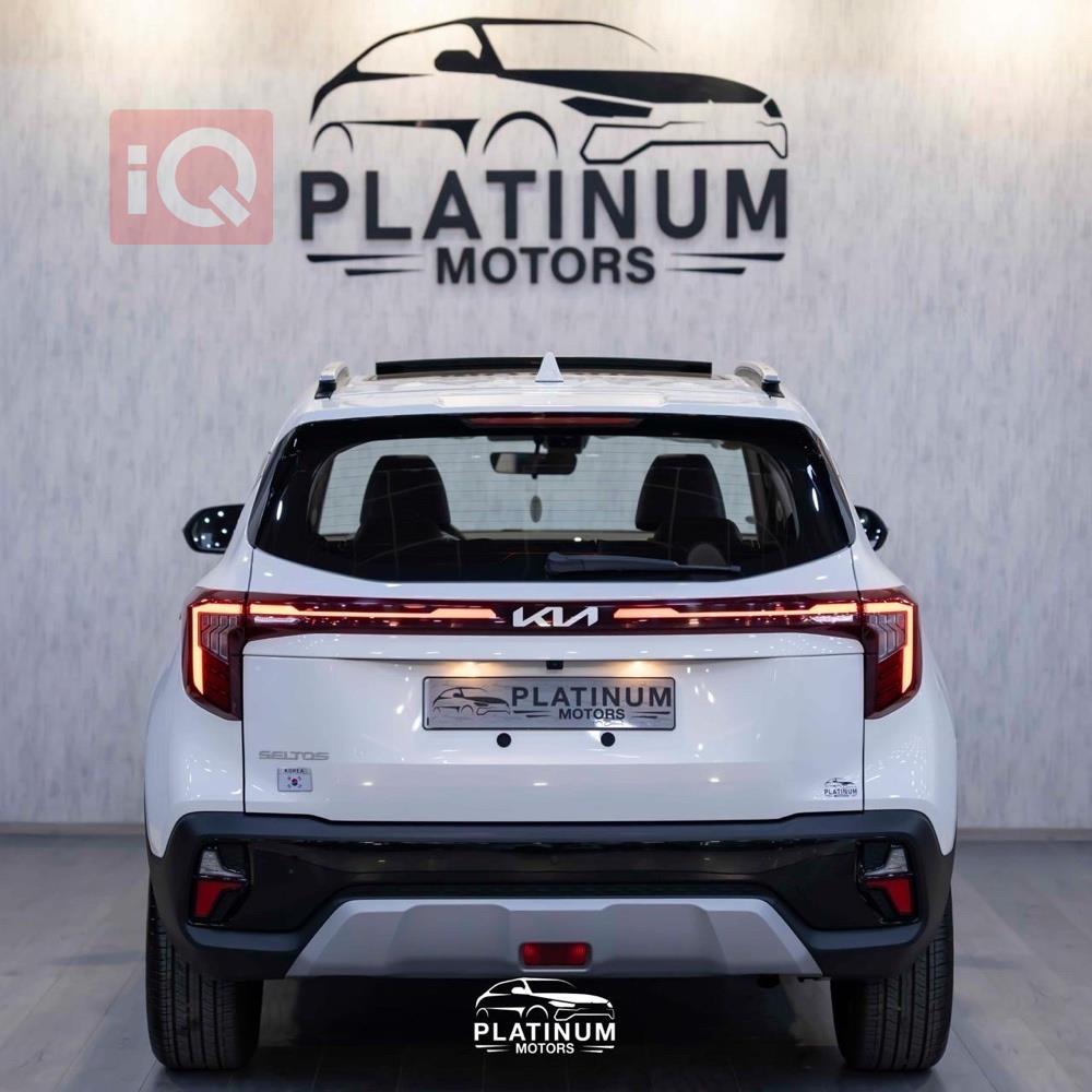 https://cdn.iqcars.io19705ab4-e04b-40d1-b500-a75047ff6652_10.jpg